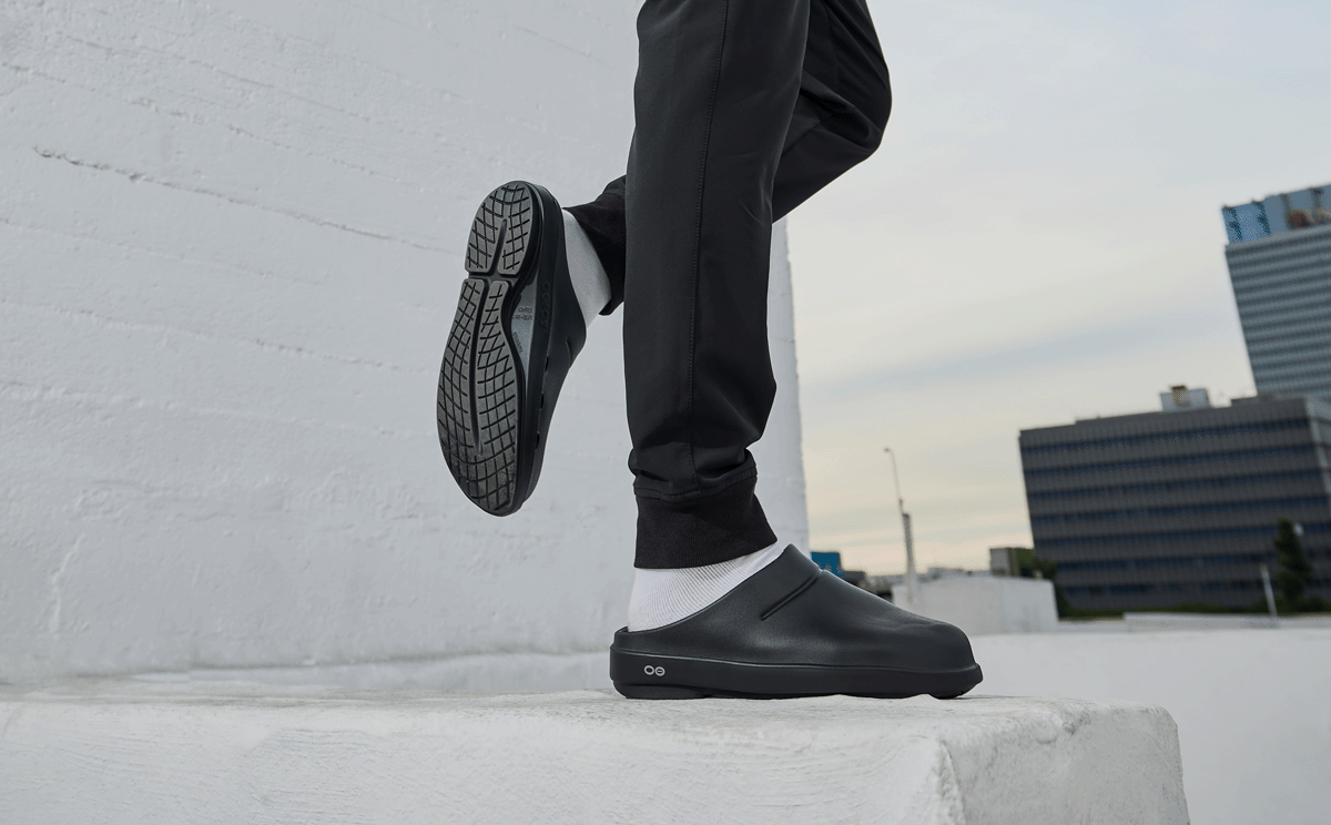 Men's OOcloog Clog - Black - Image 3